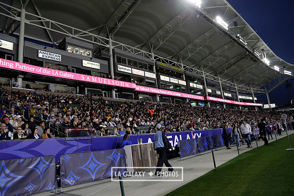 060219_LAGalaxyvsRevolution_GA_4463