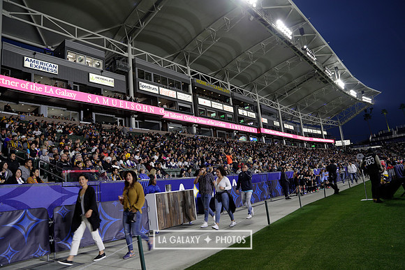 060219_LAGalaxyvsRevolution_GA_4439
