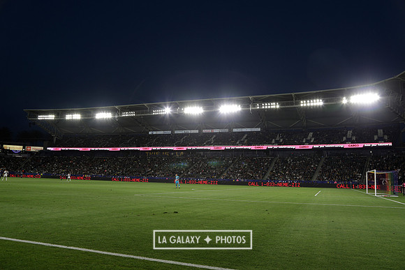 060219_LAGalaxyvsRevolution_GA_4241