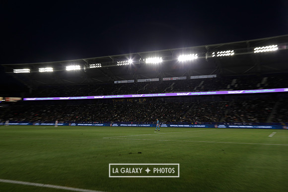 060219_LAGalaxyvsRevolution_GA_4338