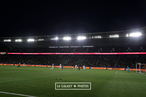 060219_LAGalaxyvsRevolution_GA_4469