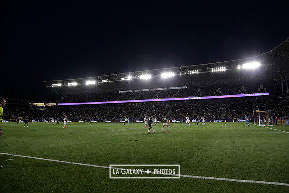 060219_LAGalaxyvsRevolution_GA_4391