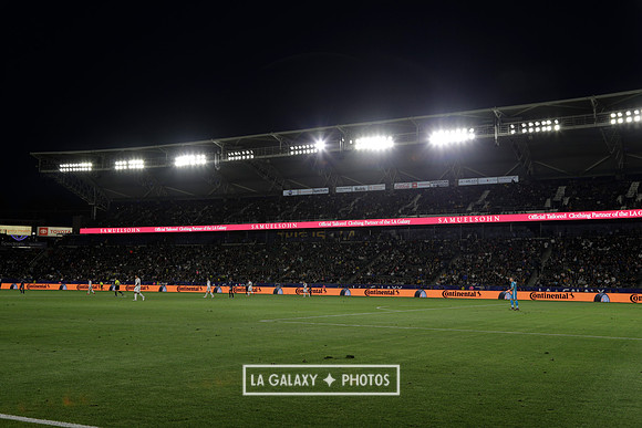 060219_LAGalaxyvsRevolution_GA_4421