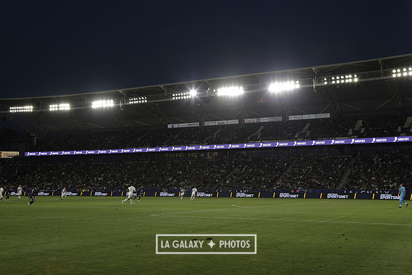 060219_LAGalaxyvsRevolution_GA_4215