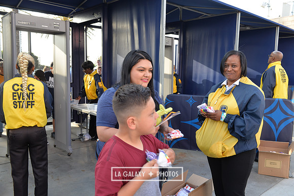 060219_LAGalaxy_vs_NERevolution_SC0116