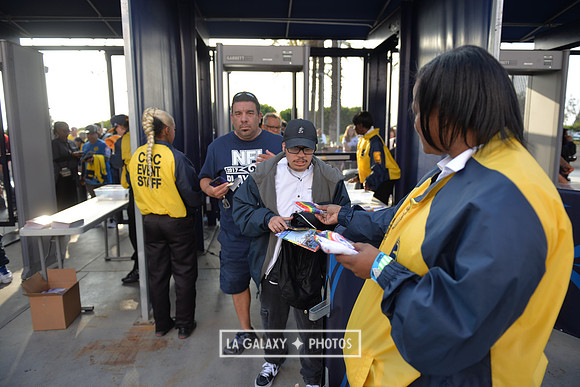 060219_LAGalaxy_vs_NERevolution_SC0122