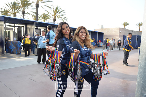 060219_LAGalaxy_vs_NERevolution_SC0151