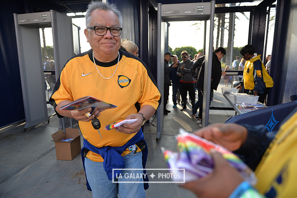060219_LAGalaxy_vs_NERevolution_SC0134