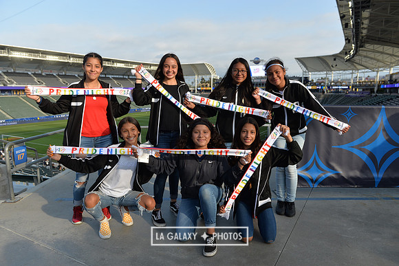 060219_LAGalaxy_vs_NERevolution_SC0159