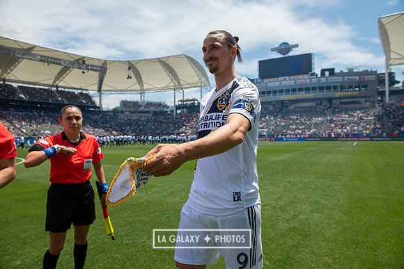 051119_LA_Galaxy_vs_NYCFC_SC_0301