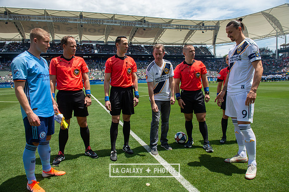 051119_LA_Galaxy_vs_NYCFC_SC_0312