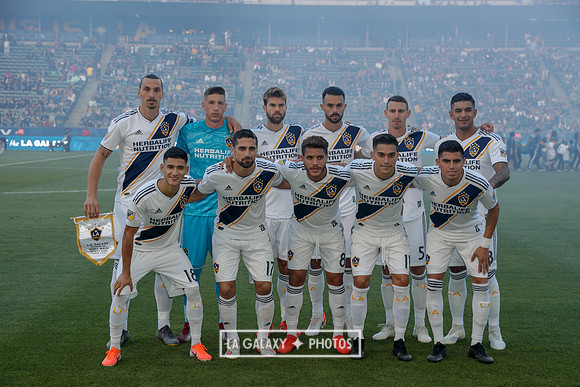 060219_LAGalaxyvsRevolution_GA_0048