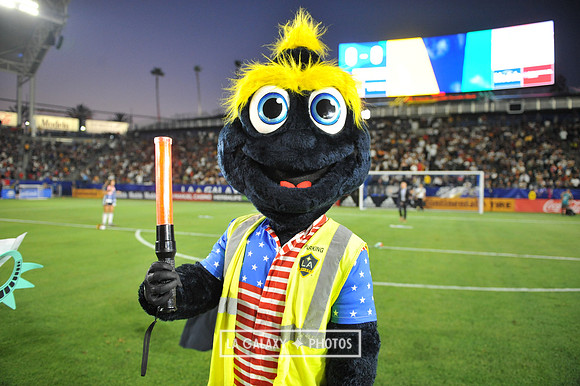 070419_Galaxy_vs_TorontoFC_SC_1203
