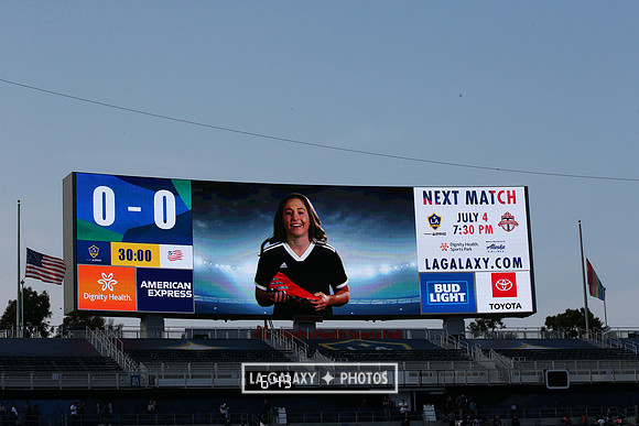 060219_LAGalaxyvsRevolution_GA_1960