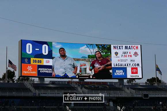 060219_LAGalaxyvsRevolution_GA_1819
