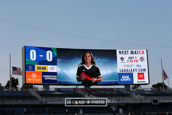 060219_LAGalaxyvsRevolution_GA_1958