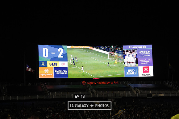 060219_LAGalaxyvsRevolution_GA_1735