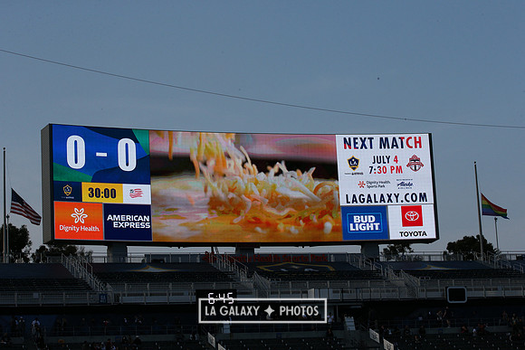 060219_LAGalaxyvsRevolution_GA_2013