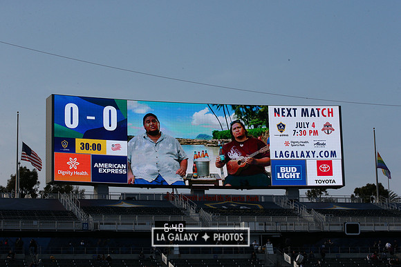 060219_LAGalaxyvsRevolution_GA_1820