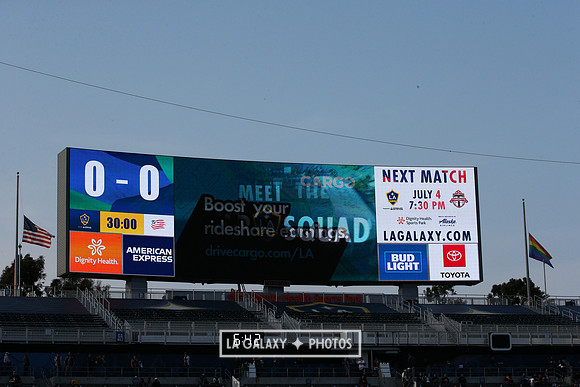 060219_LAGalaxyvsRevolution_GA_1950