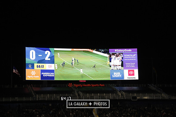 060219_LAGalaxyvsRevolution_GA_1726