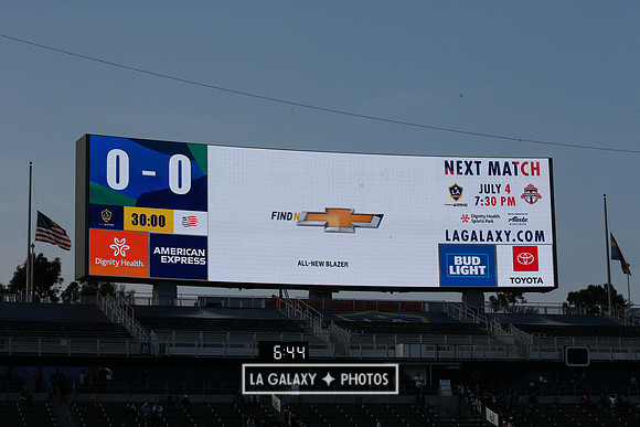 060219_LAGalaxyvsRevolution_GA_2008