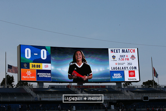060219_LAGalaxyvsRevolution_GA_1959