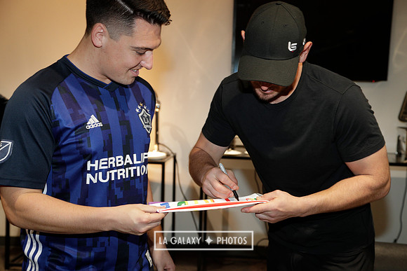 060219_LAGalaxyvsRevolution_GA_0159