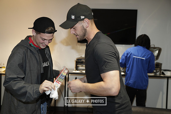 060219_LAGalaxyvsRevolution_GA_0155