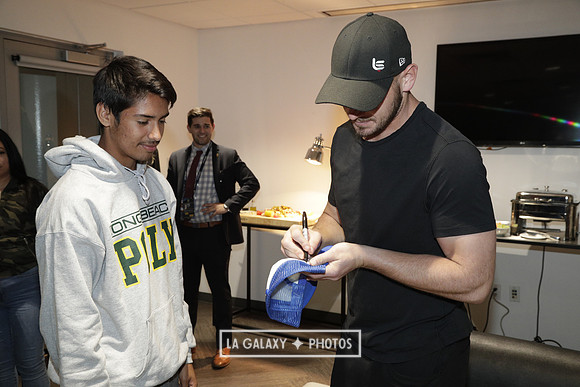 060219_LAGalaxyvsRevolution_GA_0109