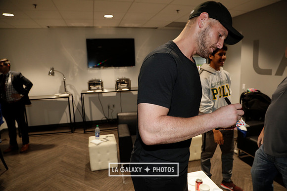 060219_LAGalaxyvsRevolution_GA_0191