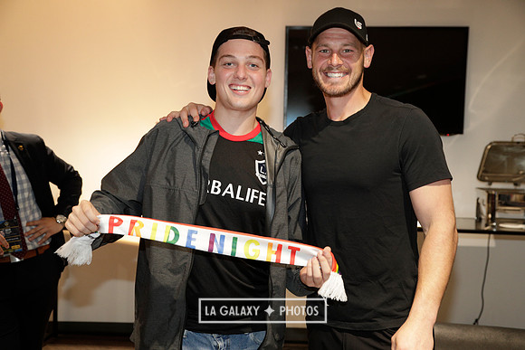 060219_LAGalaxyvsRevolution_GA_0150