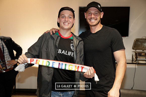 060219_LAGalaxyvsRevolution_GA_0151