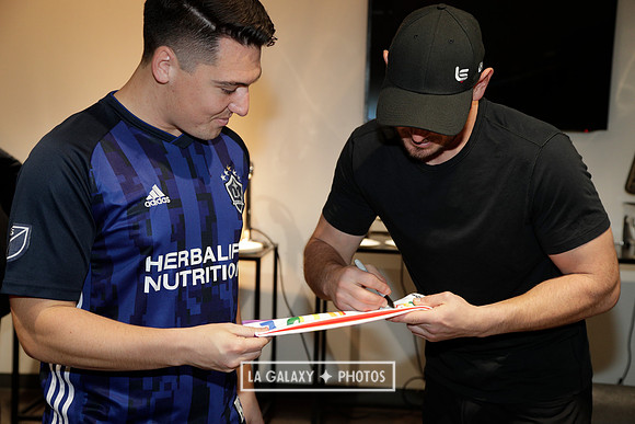 060219_LAGalaxyvsRevolution_GA_0156