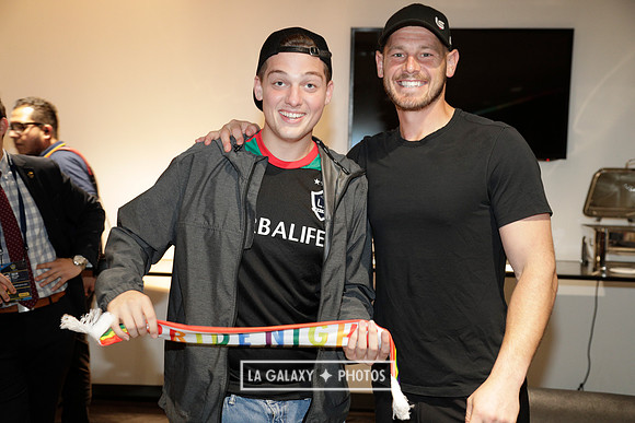 060219_LAGalaxyvsRevolution_GA_0147
