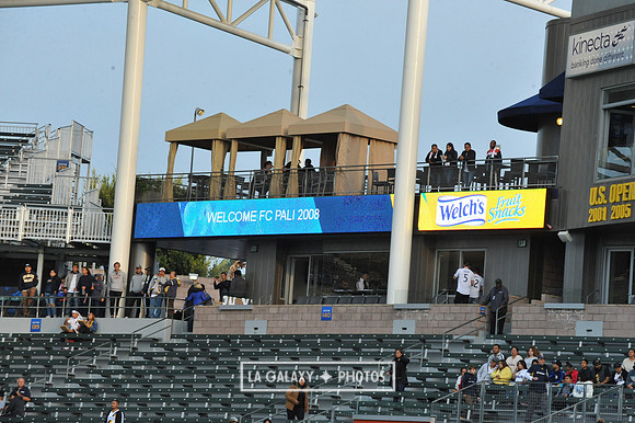 060219_LAGalaxy_vs_NERevolution_SC0790