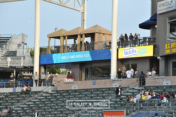 060219_LAGalaxy_vs_NERevolution_SC0729
