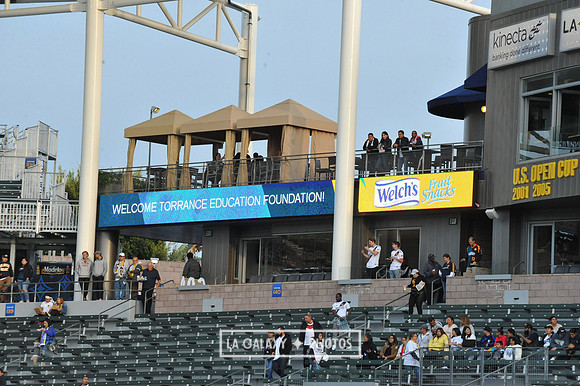 060219_LAGalaxy_vs_NERevolution_SC0768