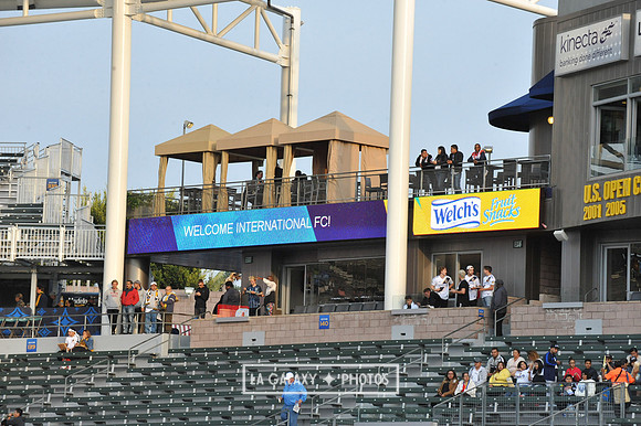 060219_LAGalaxy_vs_NERevolution_SC0676