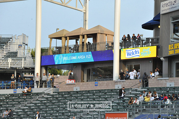 060219_LAGalaxy_vs_NERevolution_SC0730