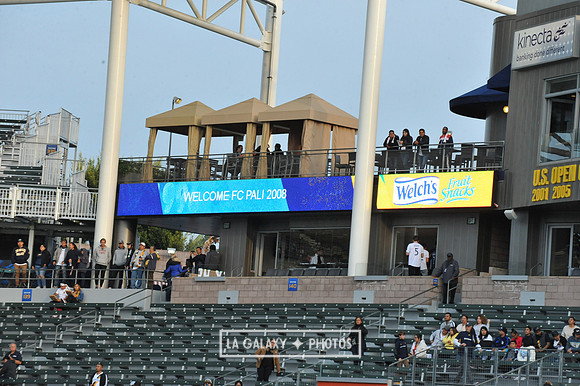 060219_LAGalaxy_vs_NERevolution_SC0789