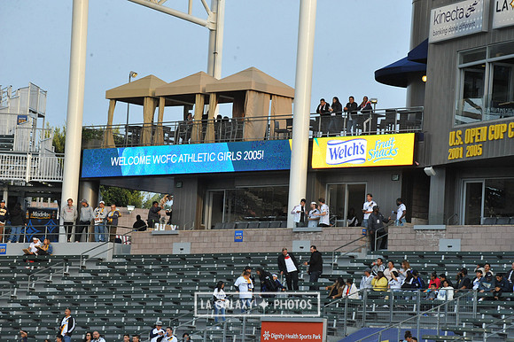 060219_LAGalaxy_vs_NERevolution_SC0751