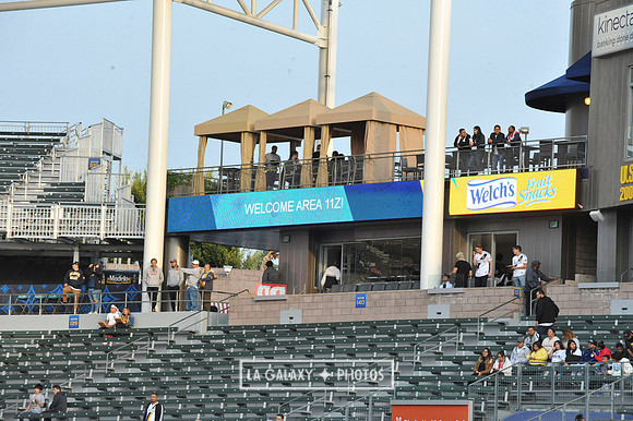 060219_LAGalaxy_vs_NERevolution_SC0725