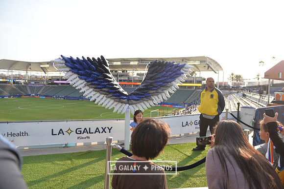 060219_LAGalaxy_vs_NERevolution_SC0171