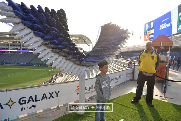 060219_LAGalaxy_vs_NERevolution_SC0175