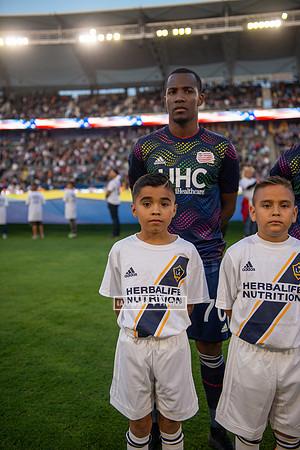 060219_LAGalaxy_vs_NERevolution_SC1975