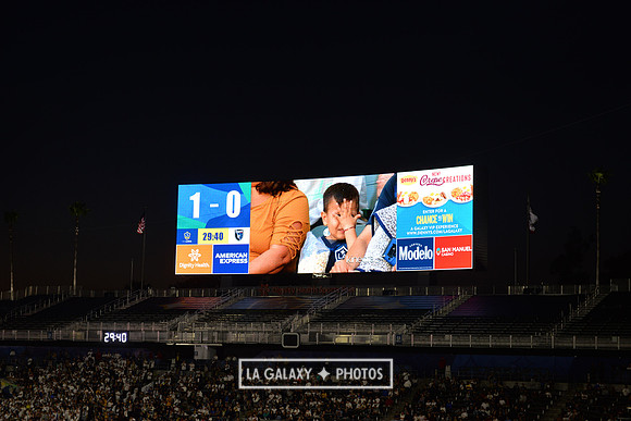 071219_LA_Galaxy_vs_SanJose_SC_0701