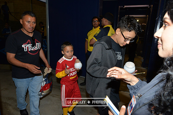071919_LA_Galaxy_vs_LAFC_SC_3425