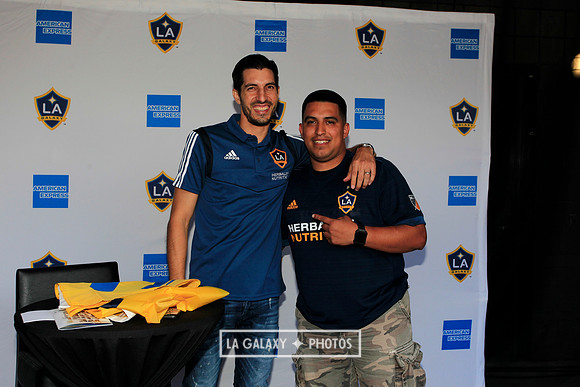 060219_LAGalaxyvsRevolution_GA_6875