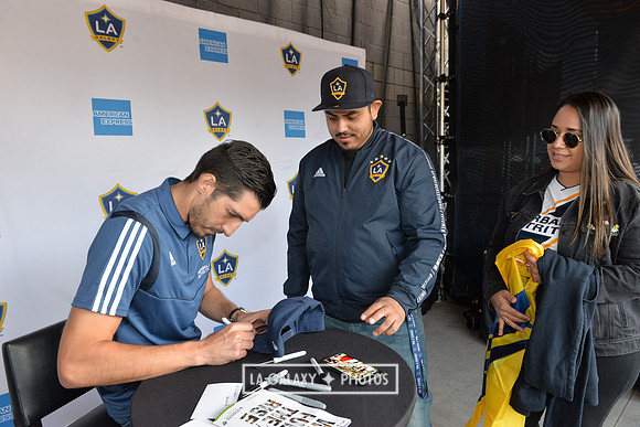 060219_LAGalaxy_vs_NERevolution_SC0320